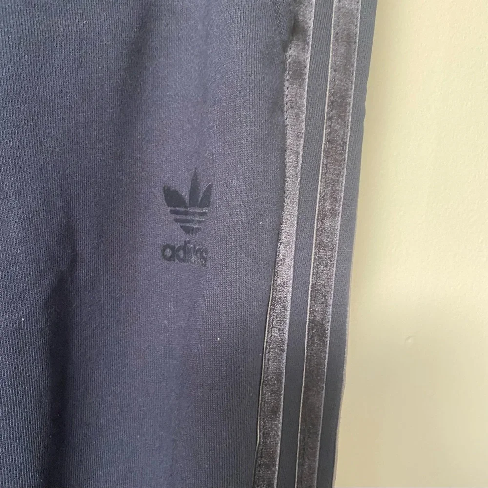 Adidas 3 striped sweat pants - Picture 3 of 8